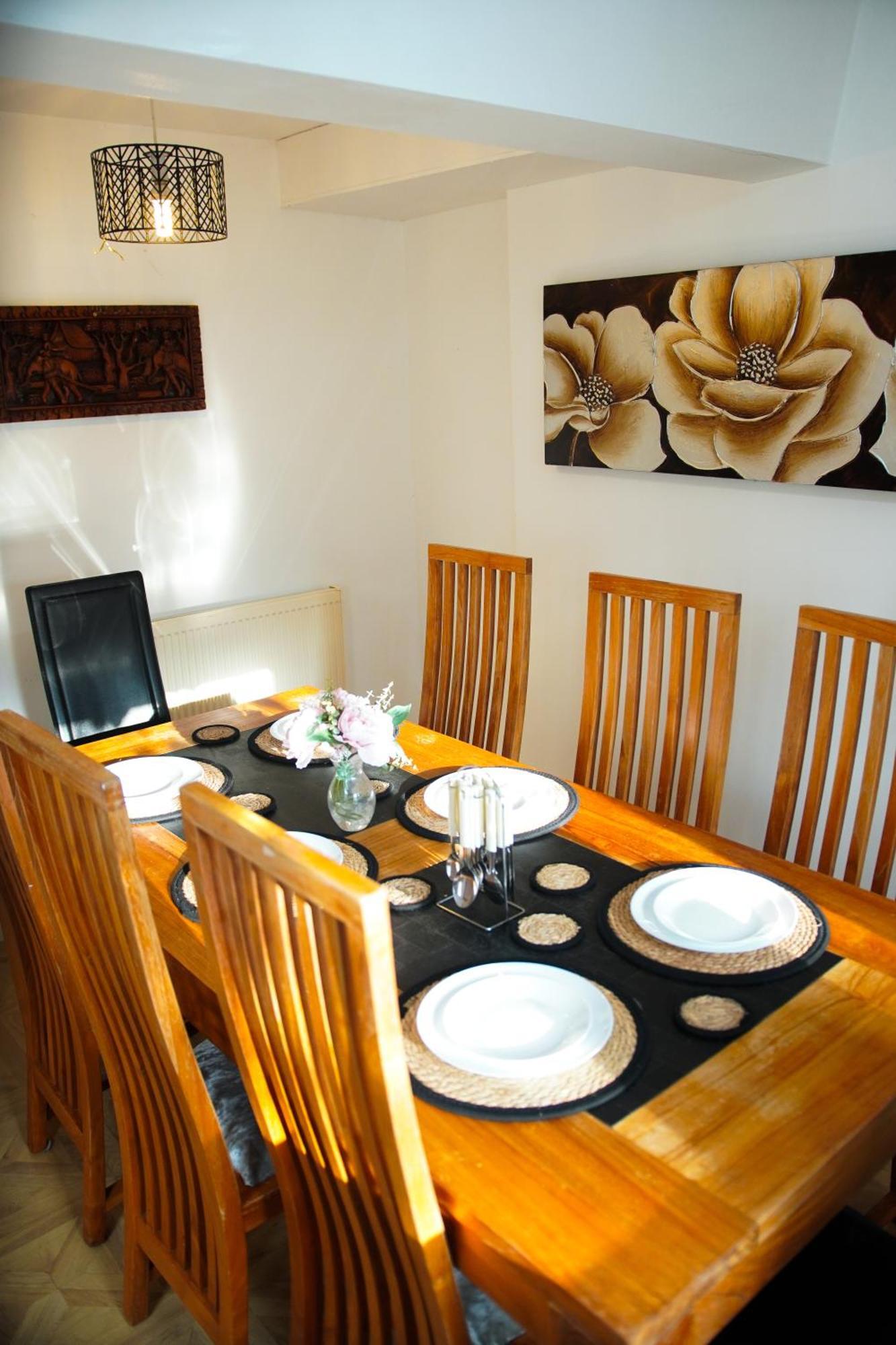 5 Bedroom House Near Cardiff City. Esterno foto