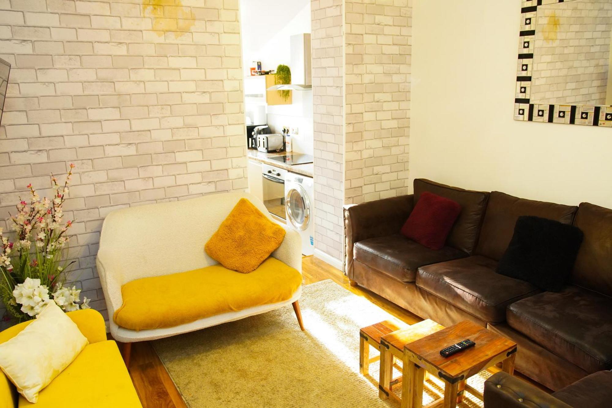 5 Bedroom House Near Cardiff City. Esterno foto